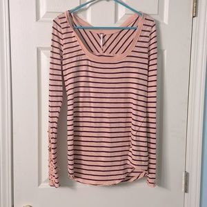 Free People Peach top